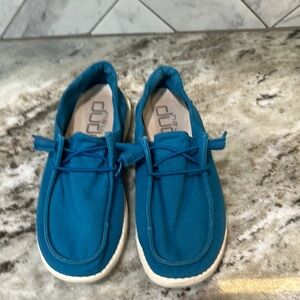 Hey Dude Women's Vibrant Blue Moccasins